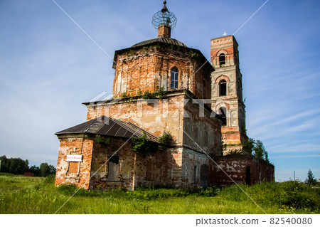 Restoration of an abandoned Christian church. Restoration of an abandoned Christian church. 82540080