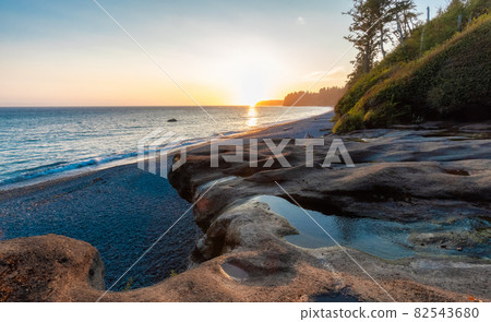 Unique Rock Formation at Sandcut Beach on the West Coast of Pacific Ocean 82543680