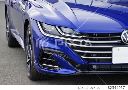 Imported car image VW Arteon front mask 82544937