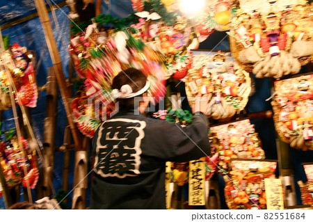 Tori no Ichi, December, 1st rooster, 2nd rooster, 3rd rooster, year-end rake, prosperous business, family safety shrine 82551684