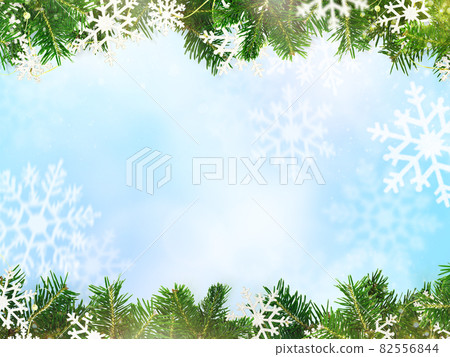 淺藍色背景中的冷杉和雪花 淺藍色背景中的冷杉和雪花 82556844