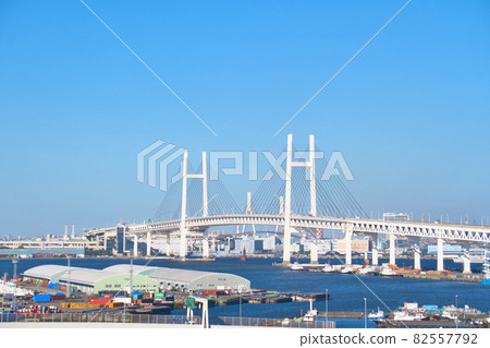 Yokohama Bay Bridge (fine weather, horizontal position) Yokohama Bay Bridge (fine weather, horizontal position) 82557792