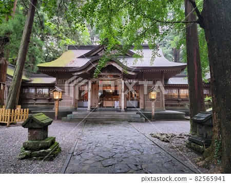 夏天的高千穗神社 夏天的高千穗神社 82565941