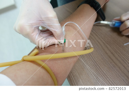 抽血 82572013