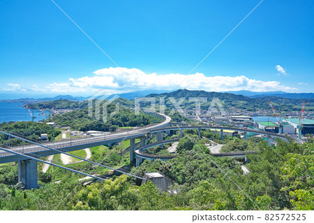 【從絲山展望台眺望今治市方向】愛媛縣今治市古浦町 82572525