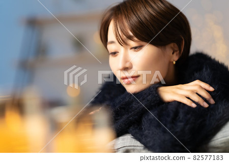 中年女人美圖冬天 82577183