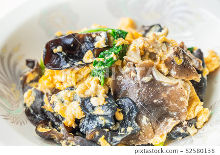 Wood ear and shimeji egg sauce Wood ear and shimeji egg sauce 82580138