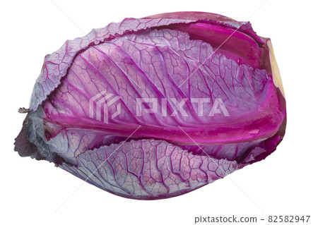 Red cabbage, anthocyanin-rich leafy vegetable (Brassica oleracea) isolated Red cabbage, anthocyanin-rich leafy vegetable (Brassica oleracea) isolated 82582947