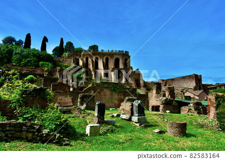 Roman Forum with green and blue 82583164