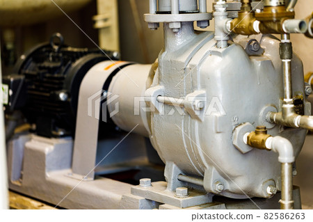 Mechanical equipment Water-sealed vacuum pump Mechanical equipment Water-sealed vacuum pump 82586263