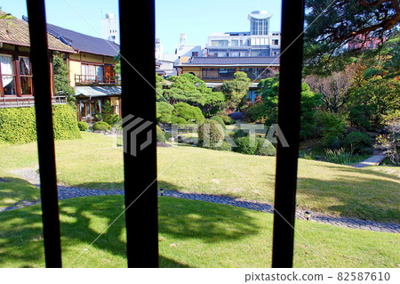 [靜岡] 秋天從熱海清閣的日式建築看庭園 82587610