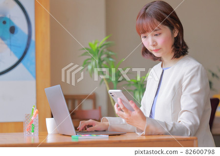 觀看smaho的女商人 82600798