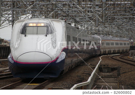 東北新幹線E2系列山比彥（山形新幹線E3系列Tsubasa合併） 82600802