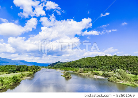 Nagai City Mogami River 82601569