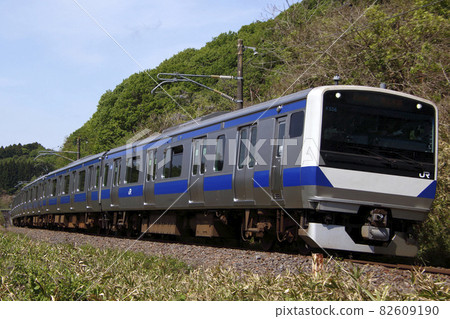 Tohoku Main Line E531 series (Kuroiso⇔Shin-Shirakawa: one-man operation) 82609190