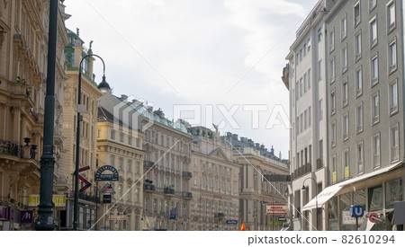 Vienna cityscape with buildings lined up under a cloudy sky 82610294