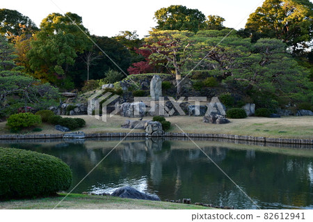 Rikugien Garden Ikezumi Strolling Garden Autumn Dusk Rikugien Garden Ikezumi Strolling Garden Autumn Dusk 82612941