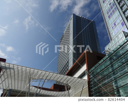 南港車站 82614404