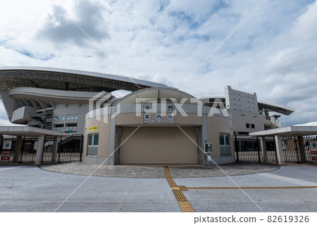 埼玉體育場北門 82619326