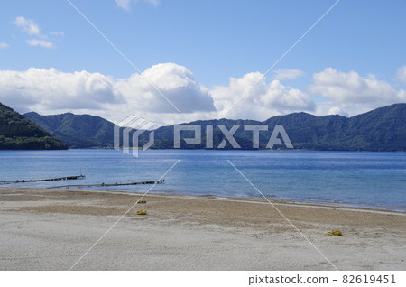 Lake Tazawa beach with continuous sandy beach Lake Tazawa beach with continuous sandy beach 82619451