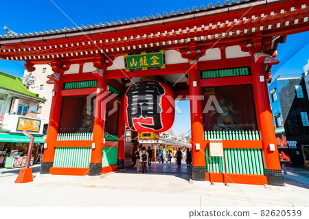Tokyo Asakusa Kaminarimon 82620539