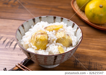 Chestnut rice 82625547