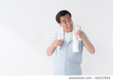 Senior men sportswear diet PET bottles Senior men sportswear diet PET bottles 82627604