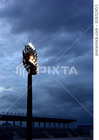 Night game lighting at dusk 82632451