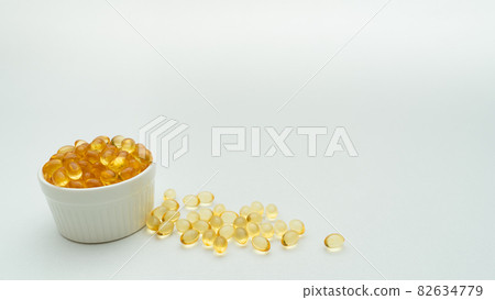 Soft capsule supplement 82634779