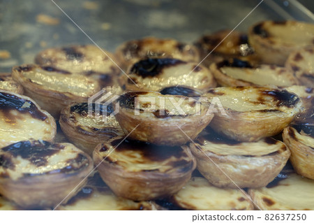Pastel de Nata Lisbon traditional sweet dessert 82637250