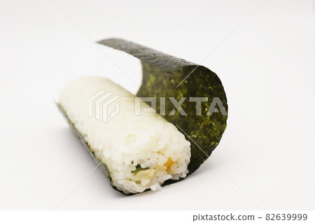 Rolling sushi ・ Rolled sushi 82639999