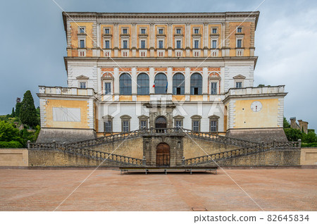 The facade of Villa Farnese in Caprarola The facade of Villa Farnese in Caprarola 82645834