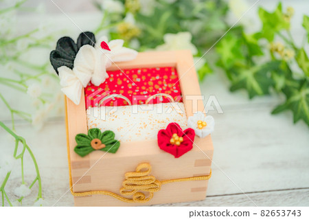Wedding ring (ring pillow) Wedding ring (ring pillow) 82653743