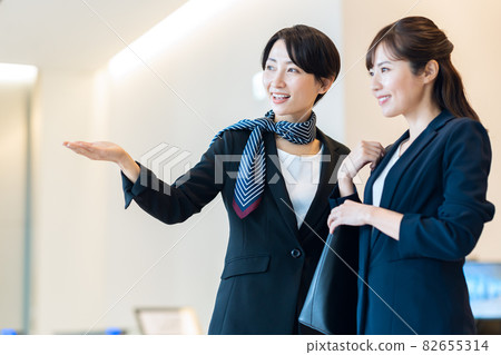 Receptionist Female Business Concierge Office... - Stock Photo [82655314] -  PIXTA