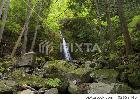 Ounen瀑布（兵庫縣神崎區上川町） 82655449