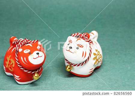 Zodiac figurine Tora Tora 82656560