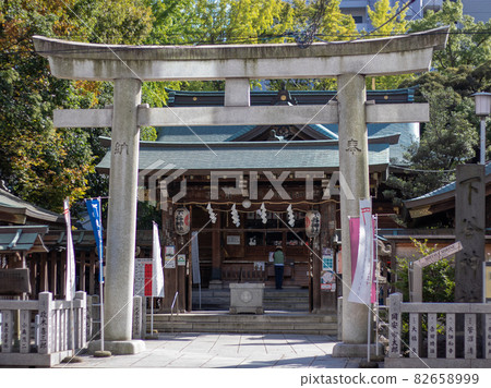 稻荷町神社風景下穀神社 82658999