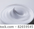 White cream basic cosmetics sizzle close-up 82659545