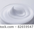 White cream basic cosmetics sizzle close-up 82659547
