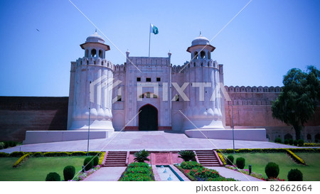 Alamgiri Gate of Lahore fort aka Shahi qila, Pakistan 82662664