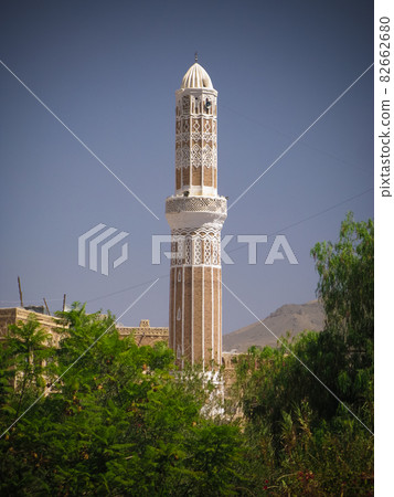 Minater of Mahdi Abbas Mosque aka Qubbat al-Mahdi Mosque in the old city of Sanaa, Yemen Minater of Mahdi Abbas Mosque aka Qubbat al-Mahdi Mosque in the old city of Sanaa, Yemen 82662680
