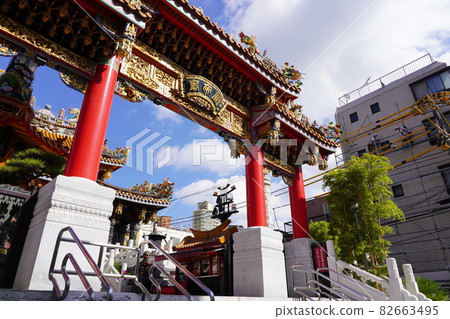 Tombs at Yokohama Chinatown 82663495