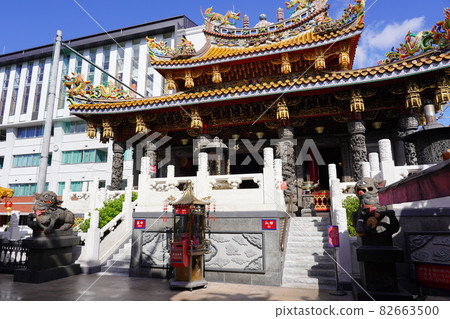 Tombs at Yokohama Chinatown 82663500