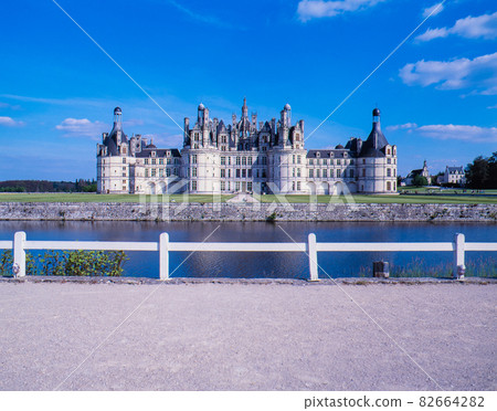 France Loire Chambord Castle 82664282