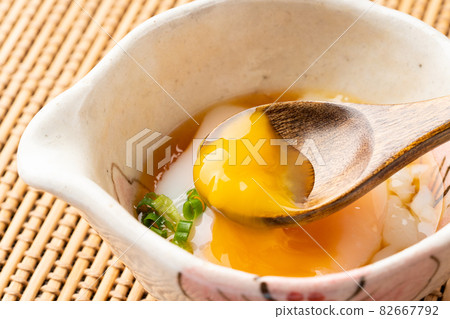 Hot spring egg Hot spring egg 82667792