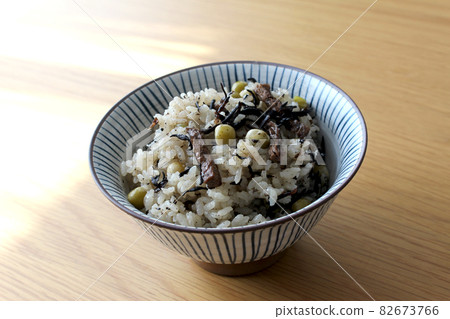 雜飯、大石飯、毛豆、羊栖菜 82673766