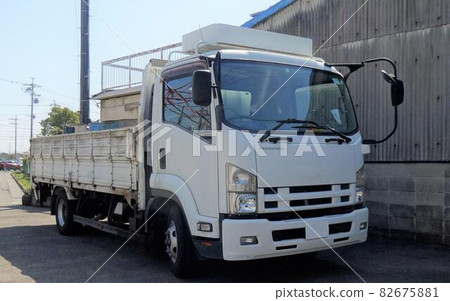 Industrial waste collection transportation vehicle 82675881