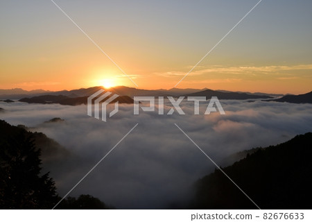 Sea of clouds in Nosakogawa village　 82676633