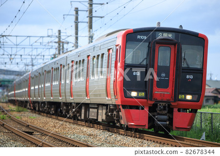 JR Kyushu 813 series train JR Kyushu 813 series train 82678344