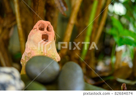 Rotten handmade haniwa Rotten handmade haniwa 82684074